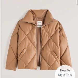 Abercrombie & Fitch Oversized Vegan Leather Diamond Puffer Jacket Light Brown